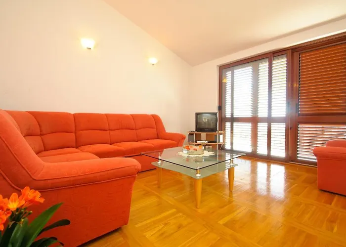 Appartement Hella *
