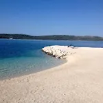 Hella Trogir